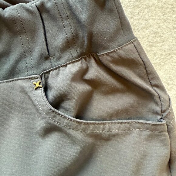 Cherokee Womens Elastic Waist Scrub Cargo Pants Size M Black Stretchy Straight L - Picture 2 of 5